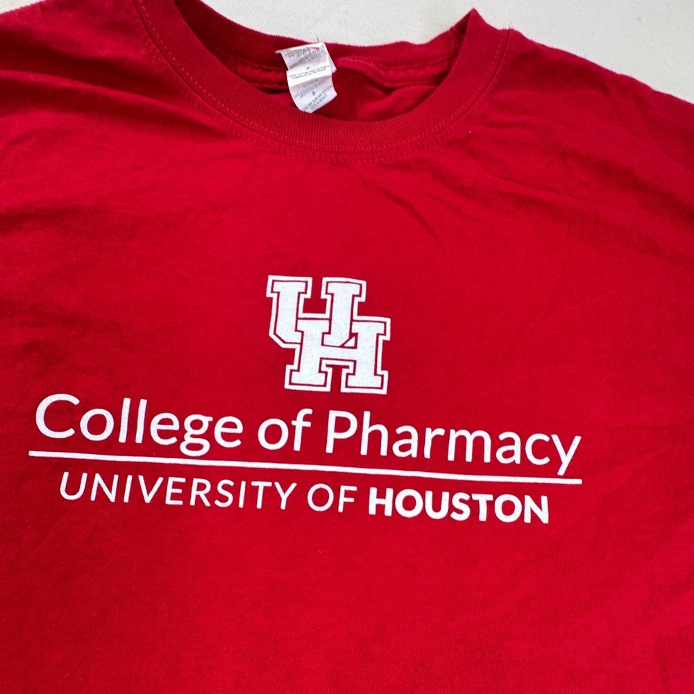 University of Houston College of Pharmacy Red Graphic T-Shirt Mens Small